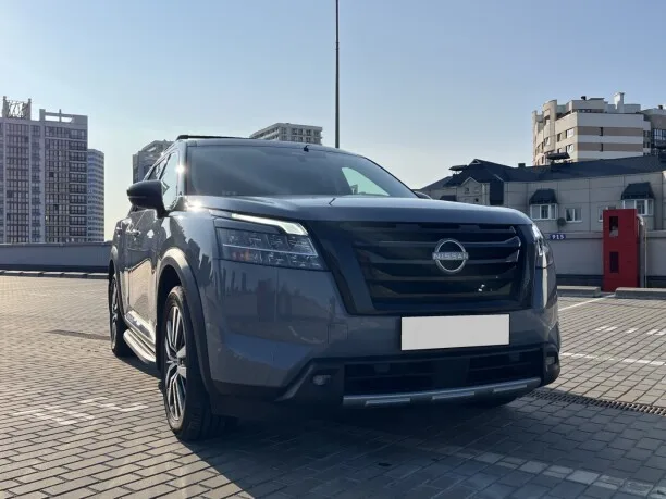 Nissan Pathfinder 2022 — миниатюра 5
