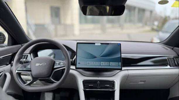 BYD Song PLUS EV 2025 — миниатюра 2