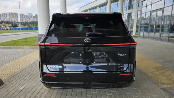 Toyota BZ3X 2025 — миниатюра 4