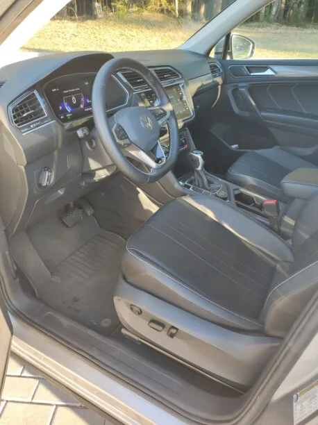 Volkswagen Tiguan Allspace 2023 — миниатюра 3