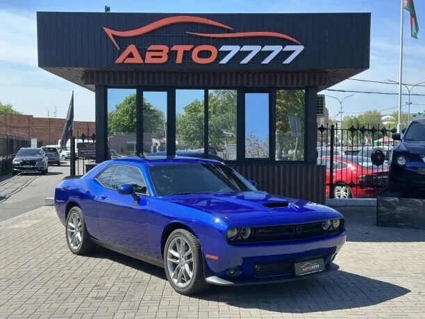 Dodge Challenger 2022 — фото 1, купить с доставкой в Москву