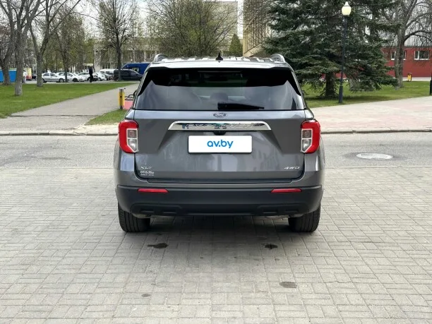 Ford Explorer 2022 — миниатюра 4