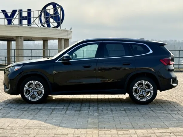 BMW X1 2023 — миниатюра 5