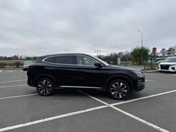 BYD Song PLUS EV 2025 — миниатюра 4