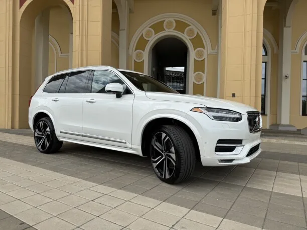 Volvo XC90 2023 — миниатюра 4