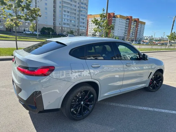 BMW X4 2022 — миниатюра 5
