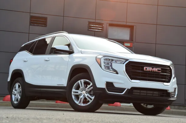 GMC Terrain 2022 — миниатюра 2