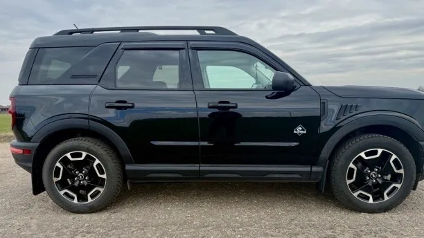 Ford Bronco Sport 2023 — миниатюра 2