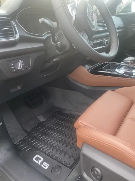 Audi Q5 Sportback 2023 — миниатюра 3