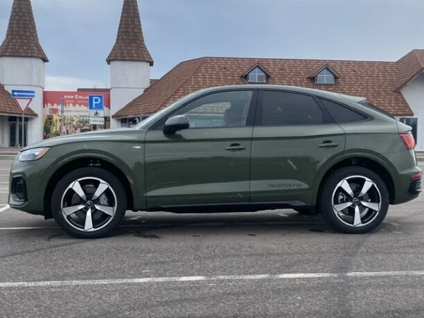 Audi Q5 Sportback 2023 — миниатюра 4