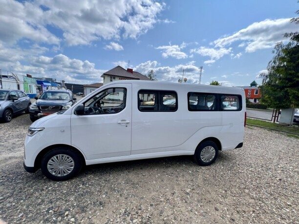 Wuling Yangguang 2025 — 4