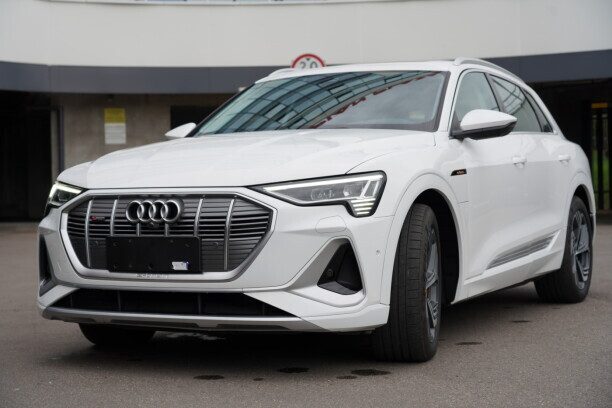 Audi e-tron 2023