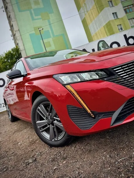Peugeot 308 2024 — миниатюра 2