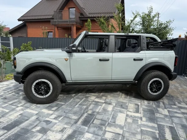 Ford Bronco 2022 — миниатюра 4
