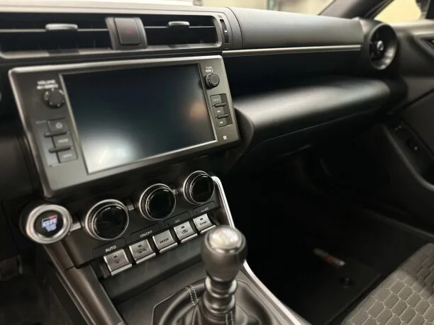 Toyota GR86 2023 — миниатюра 3