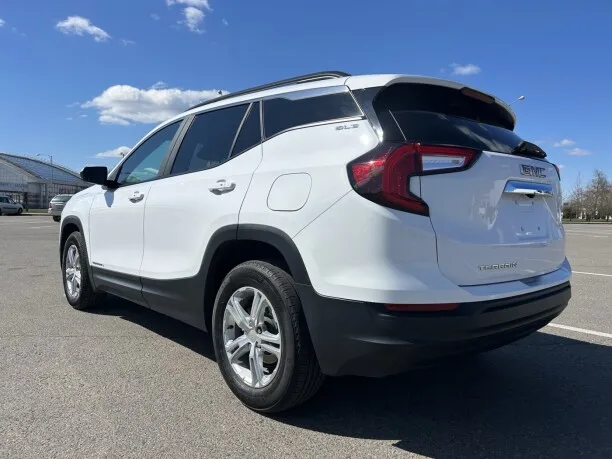 GMC Terrain 2022 — миниатюра 4