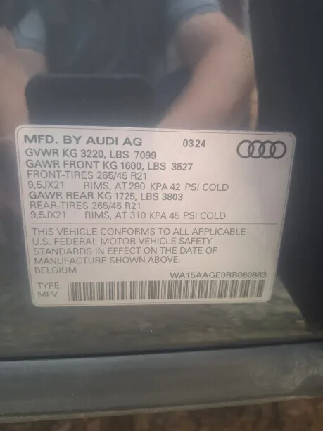 Audi Q8 e-tron 2024 — миниатюра 4