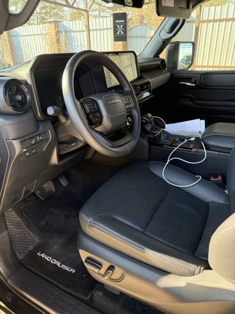 Toyota Land Cruiser Prado 2024 — миниатюра 2