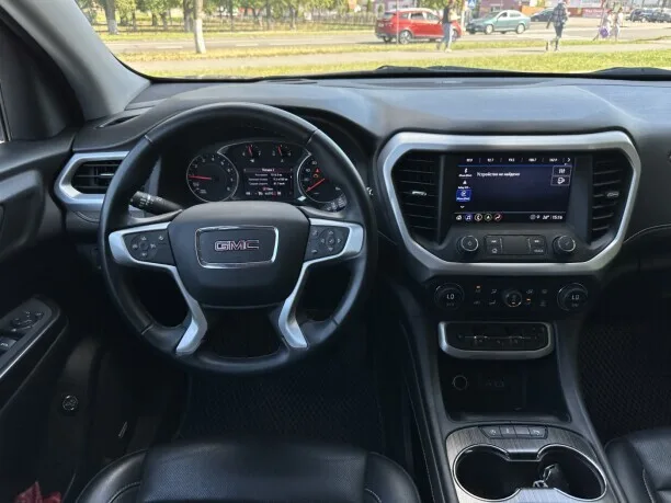 GMC Acadia 2022 — миниатюра 3