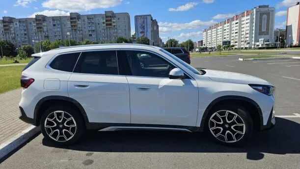 BMW X1 2023 — миниатюра 3