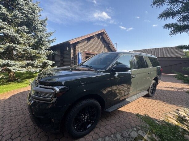 Ford Expedition 2022