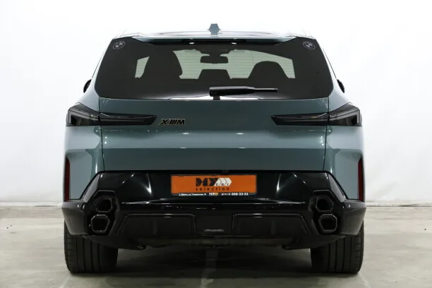 BMW XM 2023 — миниатюра 2