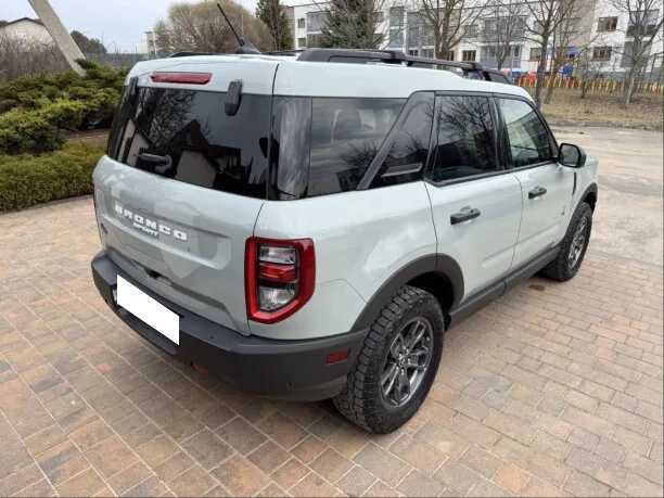 Ford Bronco Sport 2022 — миниатюра 3