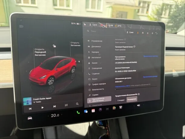 Tesla Model Y 2024 — миниатюра 4