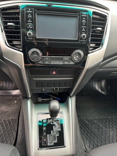 Mitsubishi L200 2022 — 3
