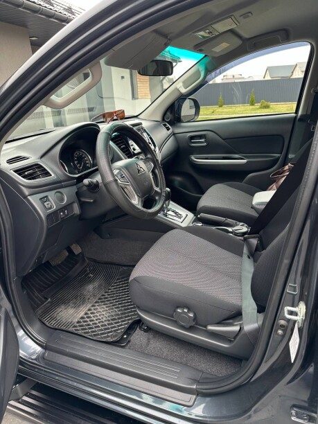 Mitsubishi L200 2022 — 5