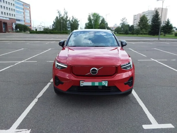 Volvo C40 2022 — миниатюра 5