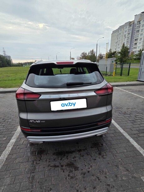 Geely Atlas Pro 2024 — 2