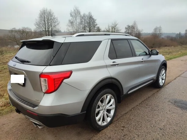 Ford Explorer 2022 — миниатюра 4