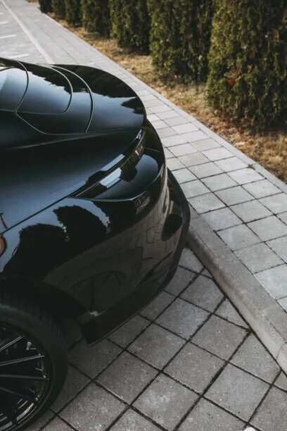 Porsche Taycan 2023 — миниатюра 3