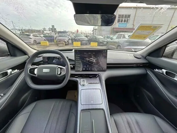 Geely Galaxy E5 2025 — миниатюра 3
