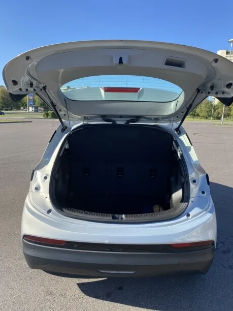 Chevrolet Bolt 2023 — миниатюра 5
