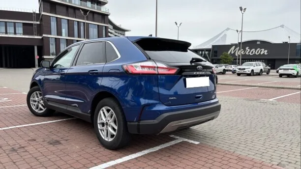 Ford Edge 2023 — миниатюра 3