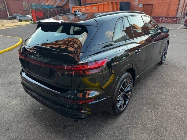 Audi Q5 e-tron 2023 — 2
