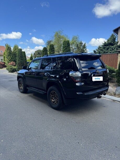 Toyota 4 Runner 2023 — 2