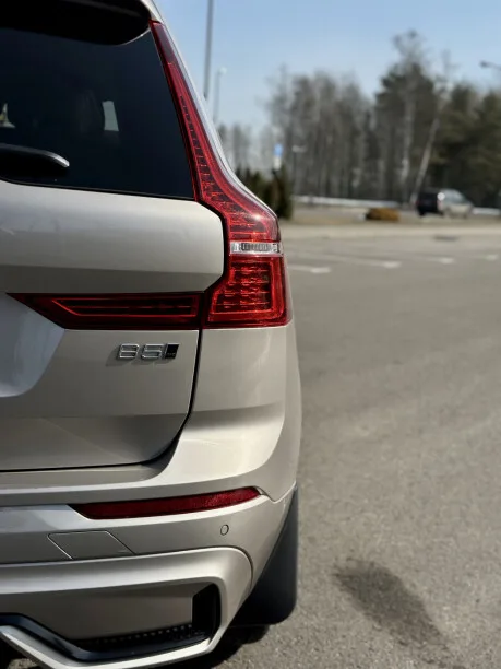 Volvo XC60 2024 — миниатюра 5