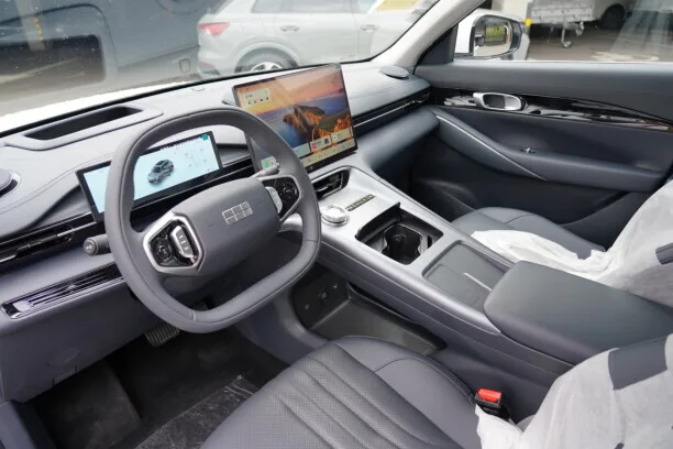 Geely Galaxy E5 2025 — миниатюра 3