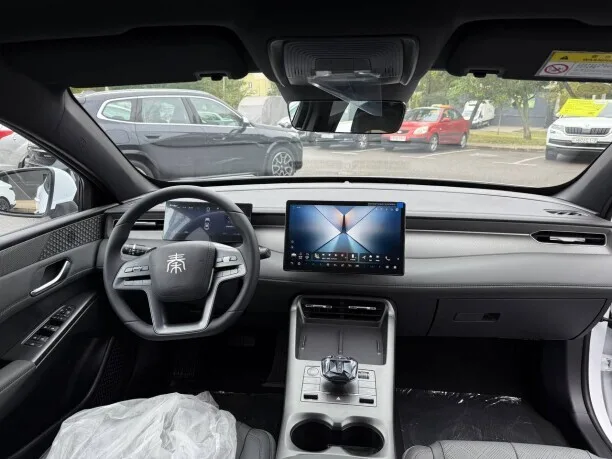 BYD Qin PLUS EV 2025 — миниатюра 2