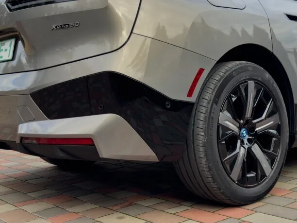 BMW iX 2022 — миниатюра 5