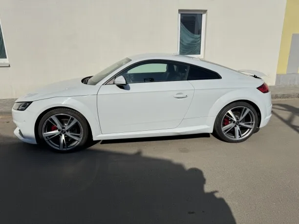 Audi TT 2022 — миниатюра 2