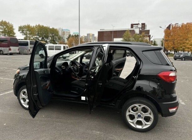 Ford EcoSport 2022 — 4