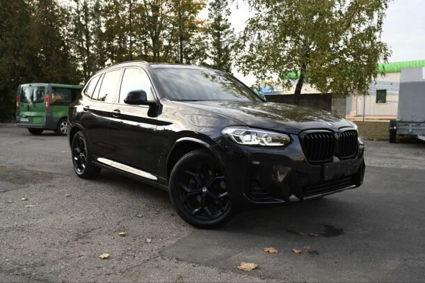 BMW X3 2022 — фото 1, купить с доставкой в Москву