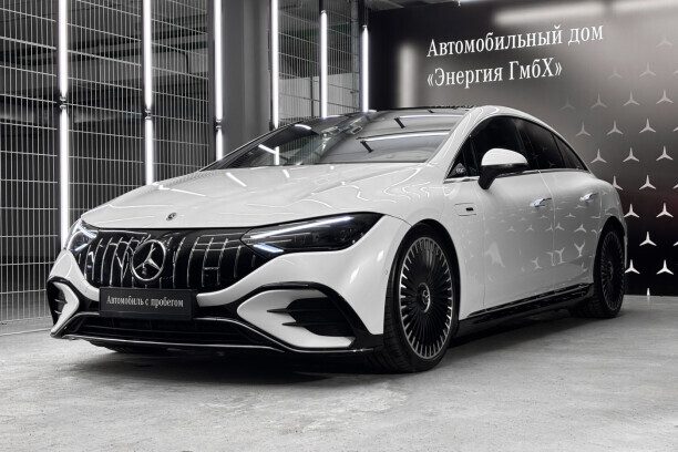 Mercedes-Benz EQE SUV AMG 2022