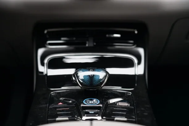 BYD Han 2025 — миниатюра 2