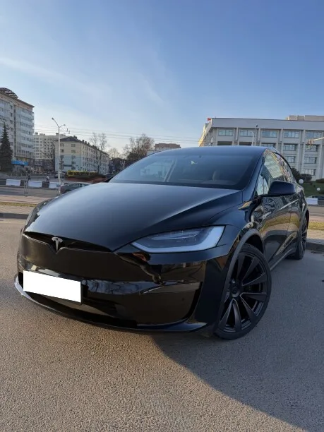 Tesla Model X 2022 — фото 1, купить с доставкой в Москву