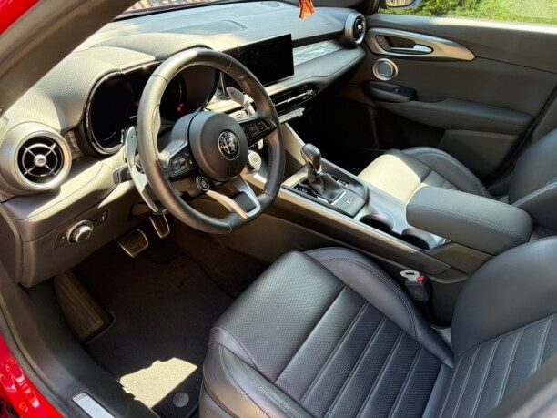 Alfa Romeo Tonale 2023 — 5